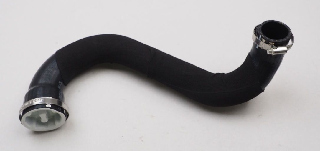 8W0145738P VAG Manguera del intercooler