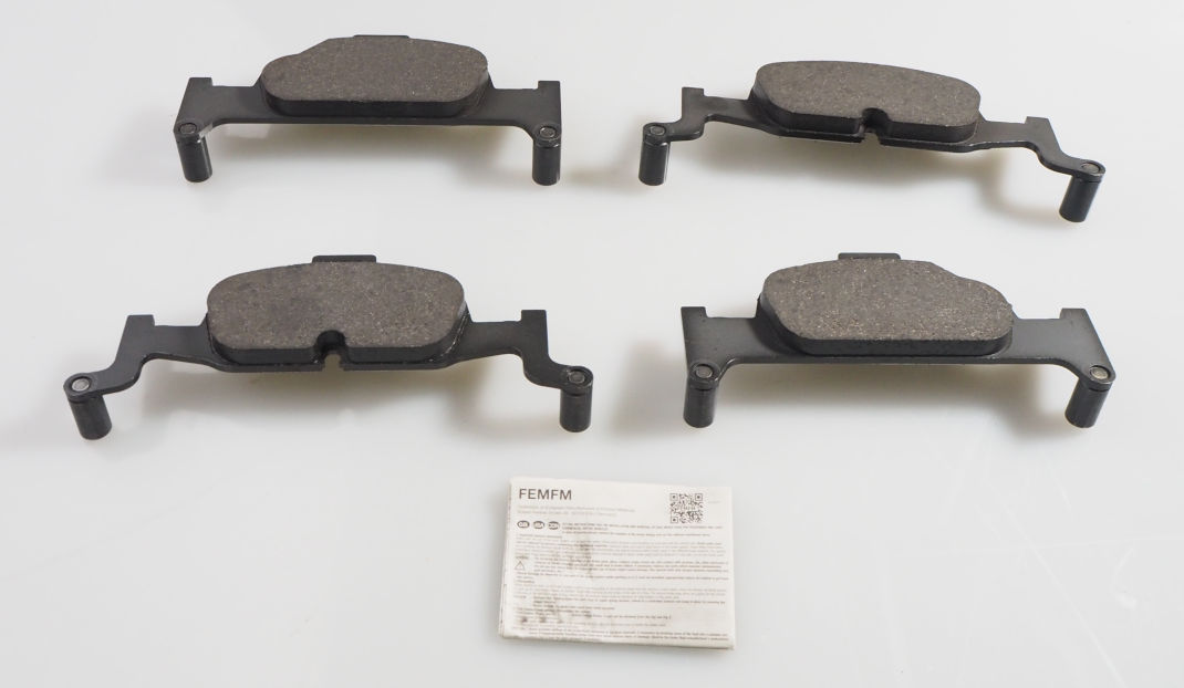8W0698151AQ VAG Pastillas delanteras