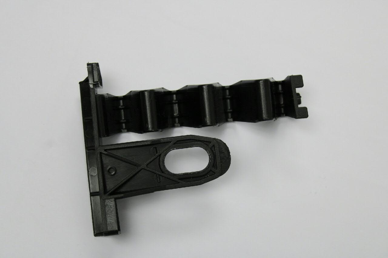 Comprar 8W0807334 VAG Guía del parachoques delantero
