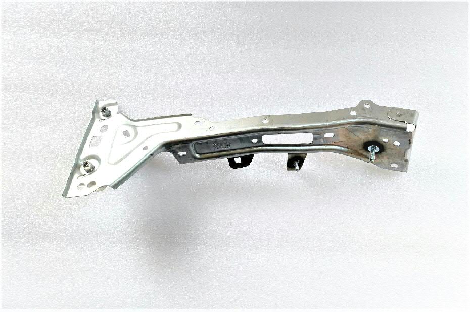 8W0821136C VAG Soporte delantero de guardabarros delantero derecho
