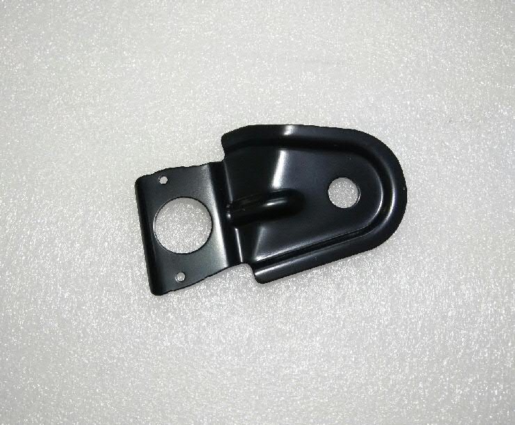 8W0821467 VAG Soporte superior del guardabarros delantero derecho