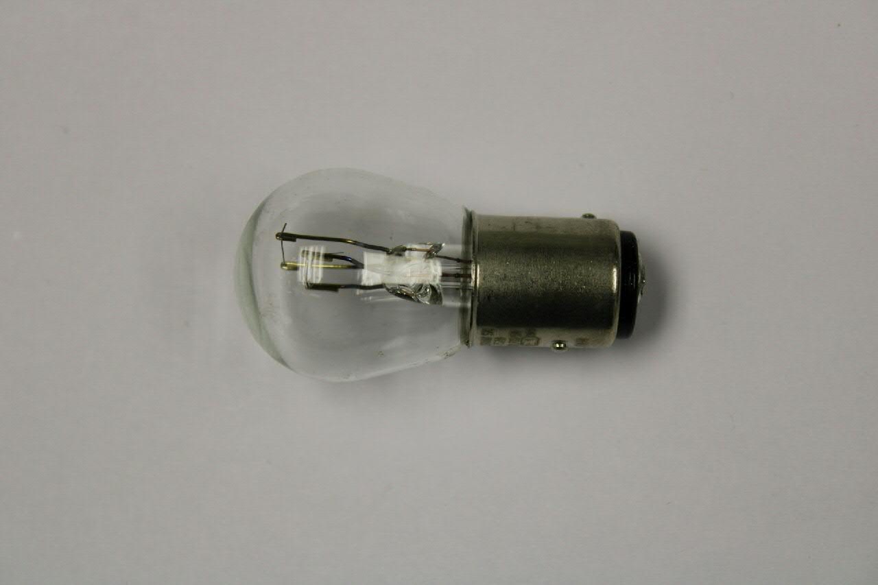 N0177382 VAG Bombilla de cruce