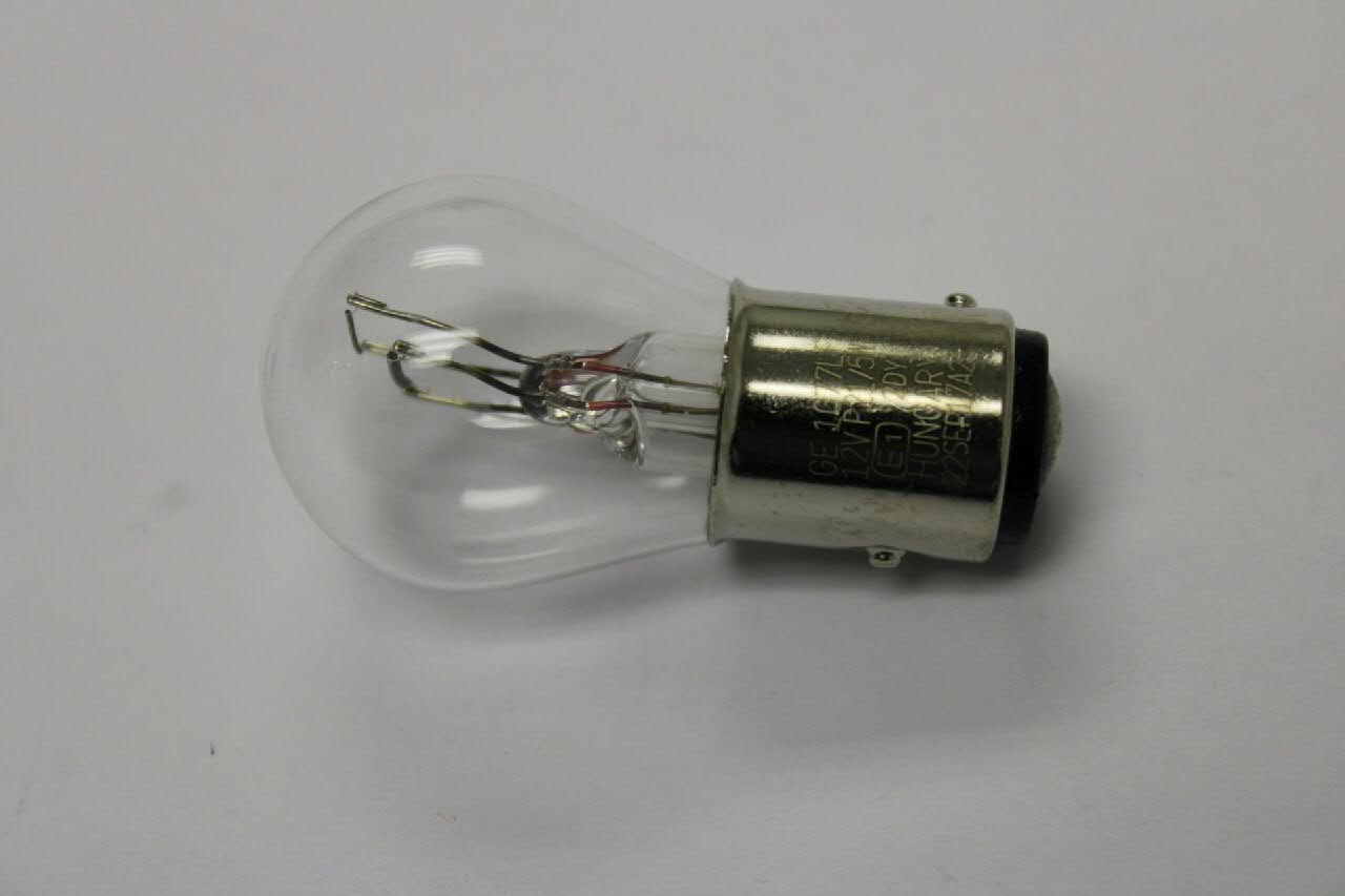 N0177386 VAG Bombilla de cruce