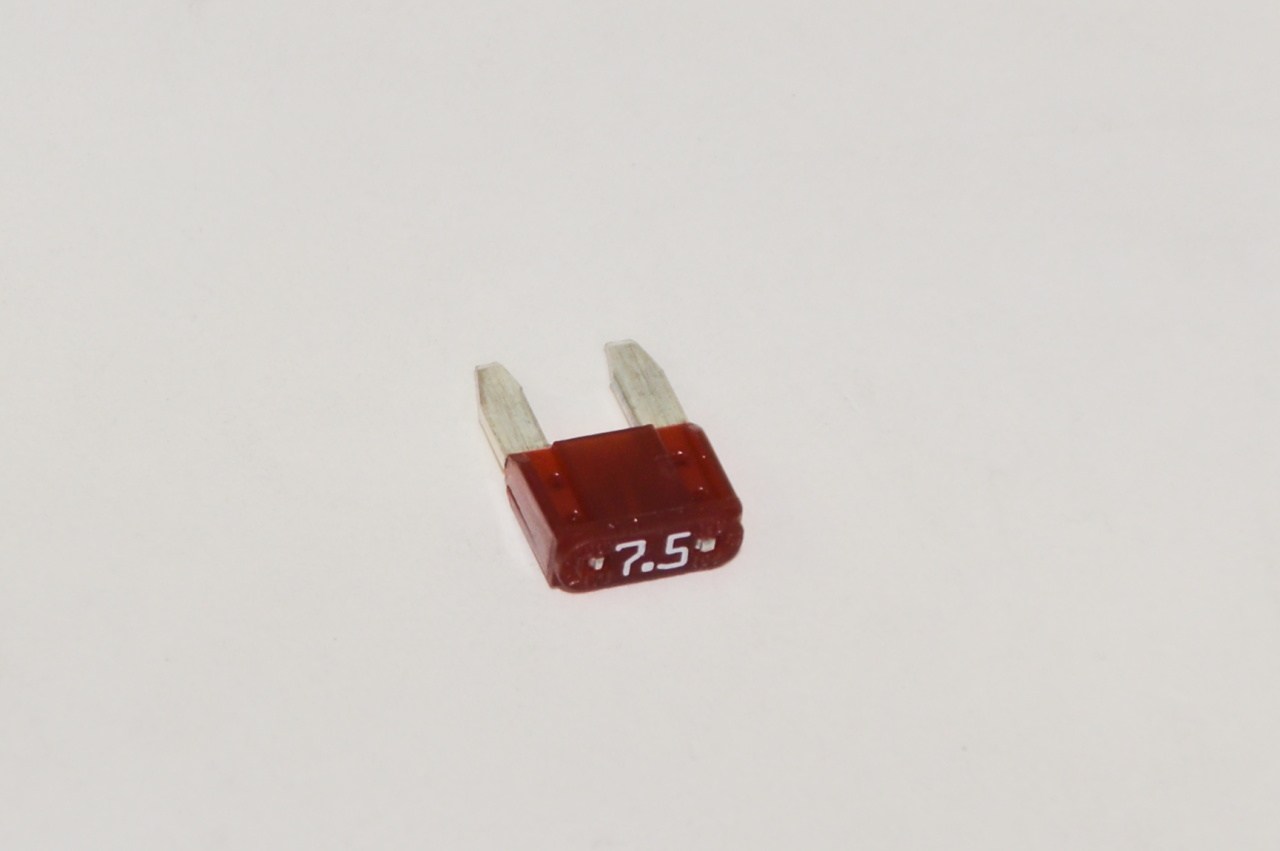N10261502 VAG Fusibles