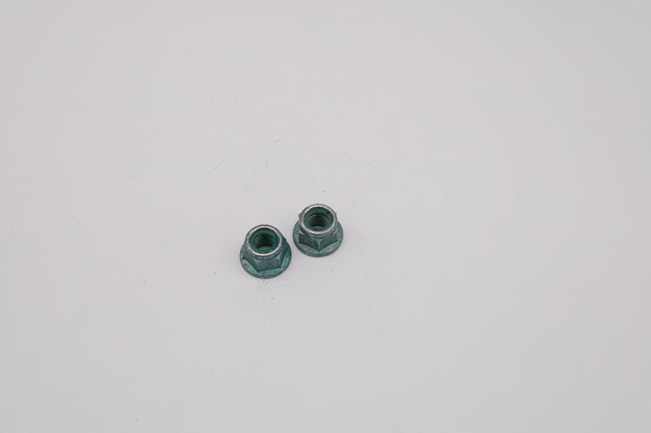 Tornillo (tuerca) de sujeción VAG N10272302 precio, desde 2,53 EUR