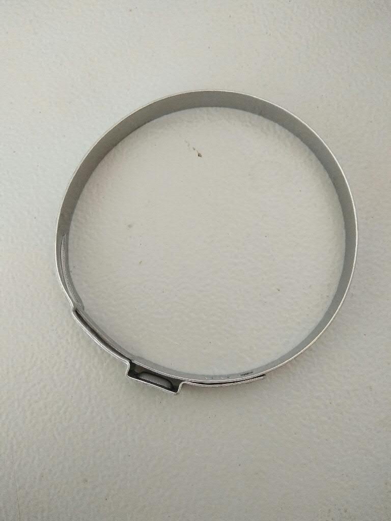 Abrazadera del guardapolvo de la cremallera de dirección VAG N10434402 precio, desde 4,51 EUR
