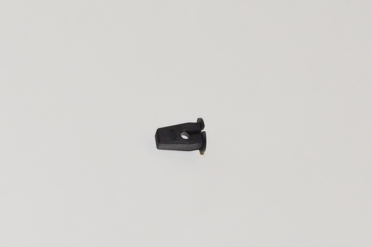 WHT004694 VAG Clip de fijación del guardabarros delantero