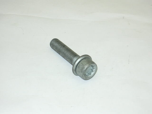 WHT005372 VAG 