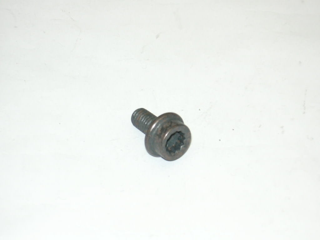 WHT006094 VAG